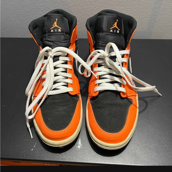 Jordan 1 mid - Picture 8 of 8